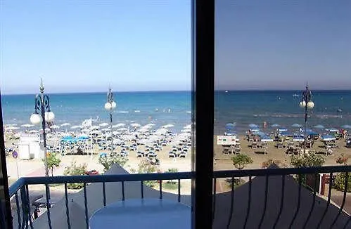 Zodiac Hotel Apartments Λάρνακα 4*,  Κύπρος